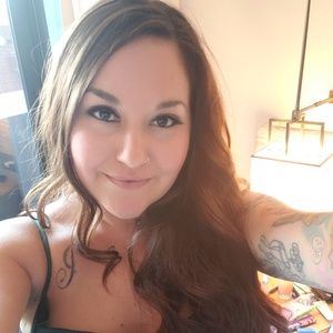 Meet your Posher, Juli